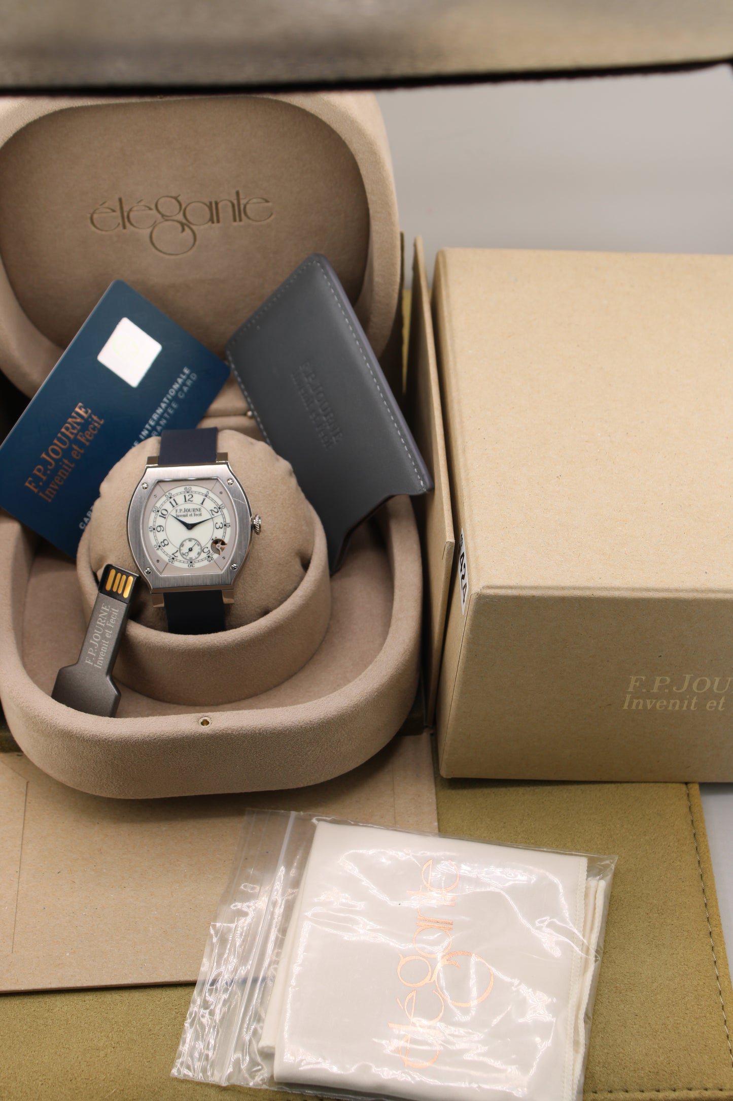 F.P. Journey Elegante