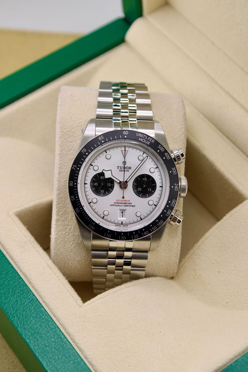 Tudor Black Bay Chrono “Panda” 79360N, dial straight on, five-link bracelet