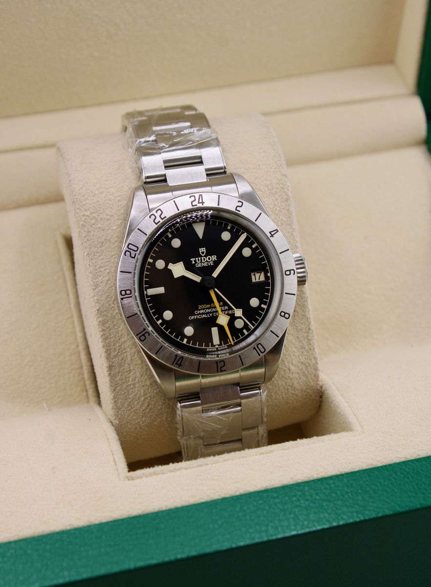 Tudor Black Bay Pro 79470, dial straight on