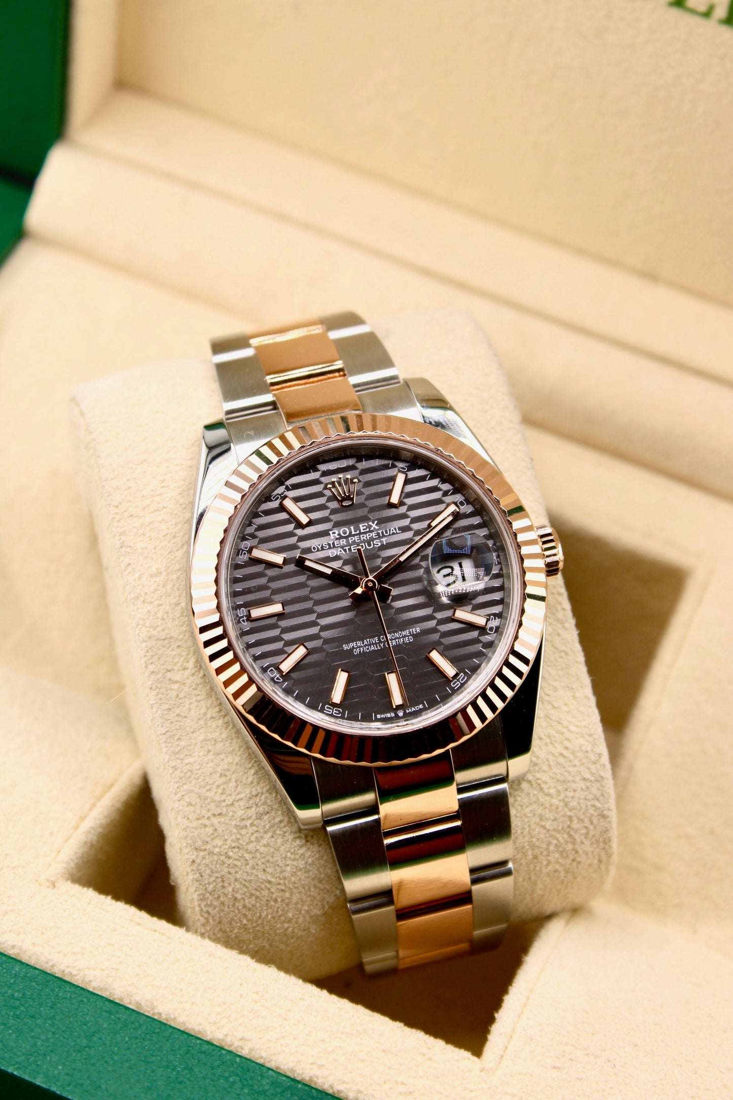 Rolex Datejust 41 126331 "Motif Gray"