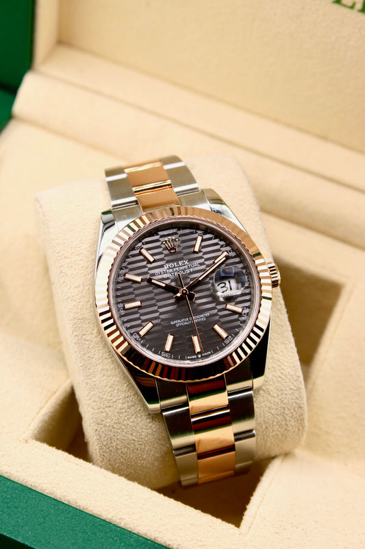 Rolex Datejust 41 126331 "Motif Gray"