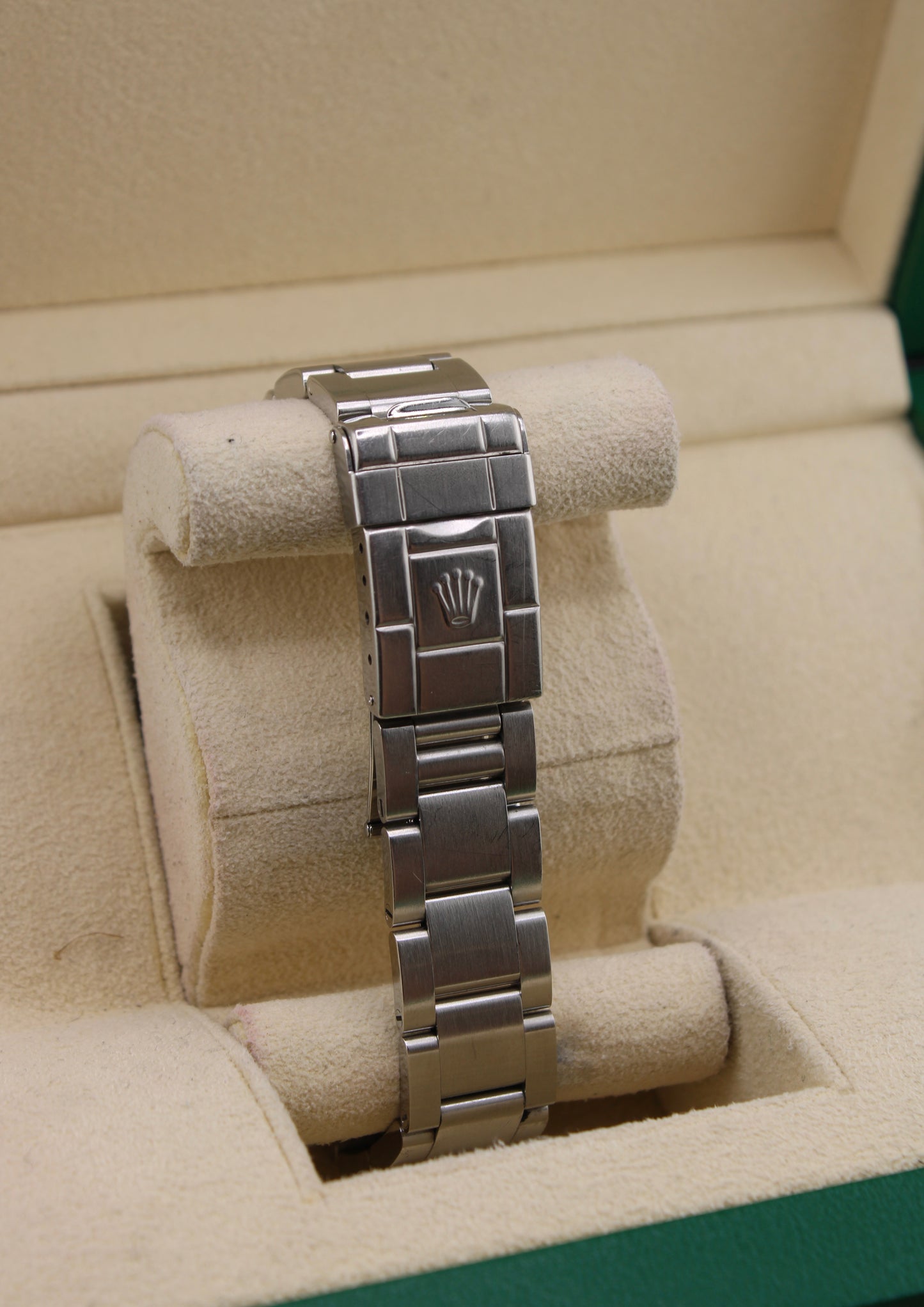 Rolex Explorer II “Polar” 16570 Box + Papers