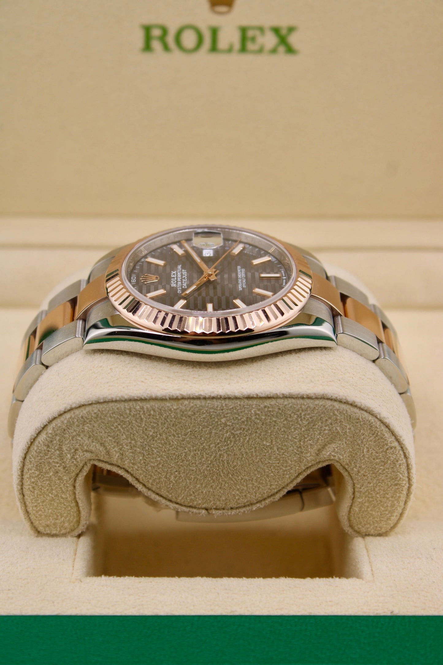 Rolex Datejust 41 126331 "Motif Gray"