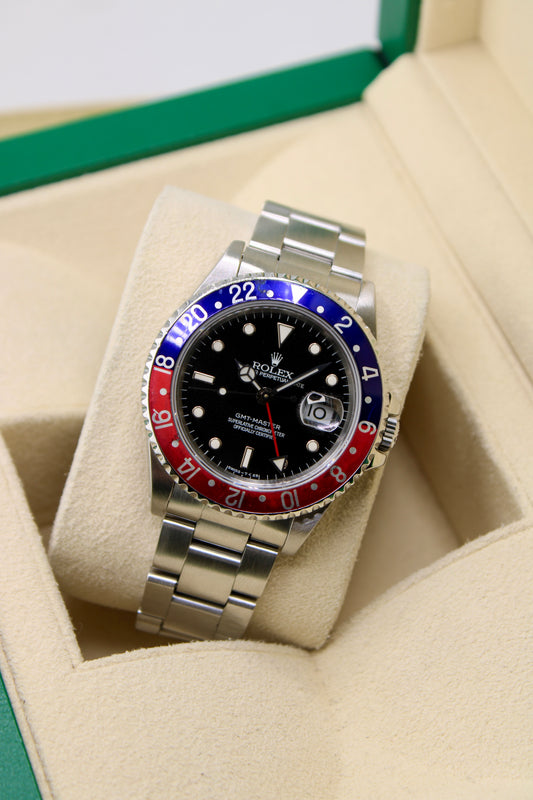 Rolex GMT-Master 16700 Pepsi Tritium Spider Dial