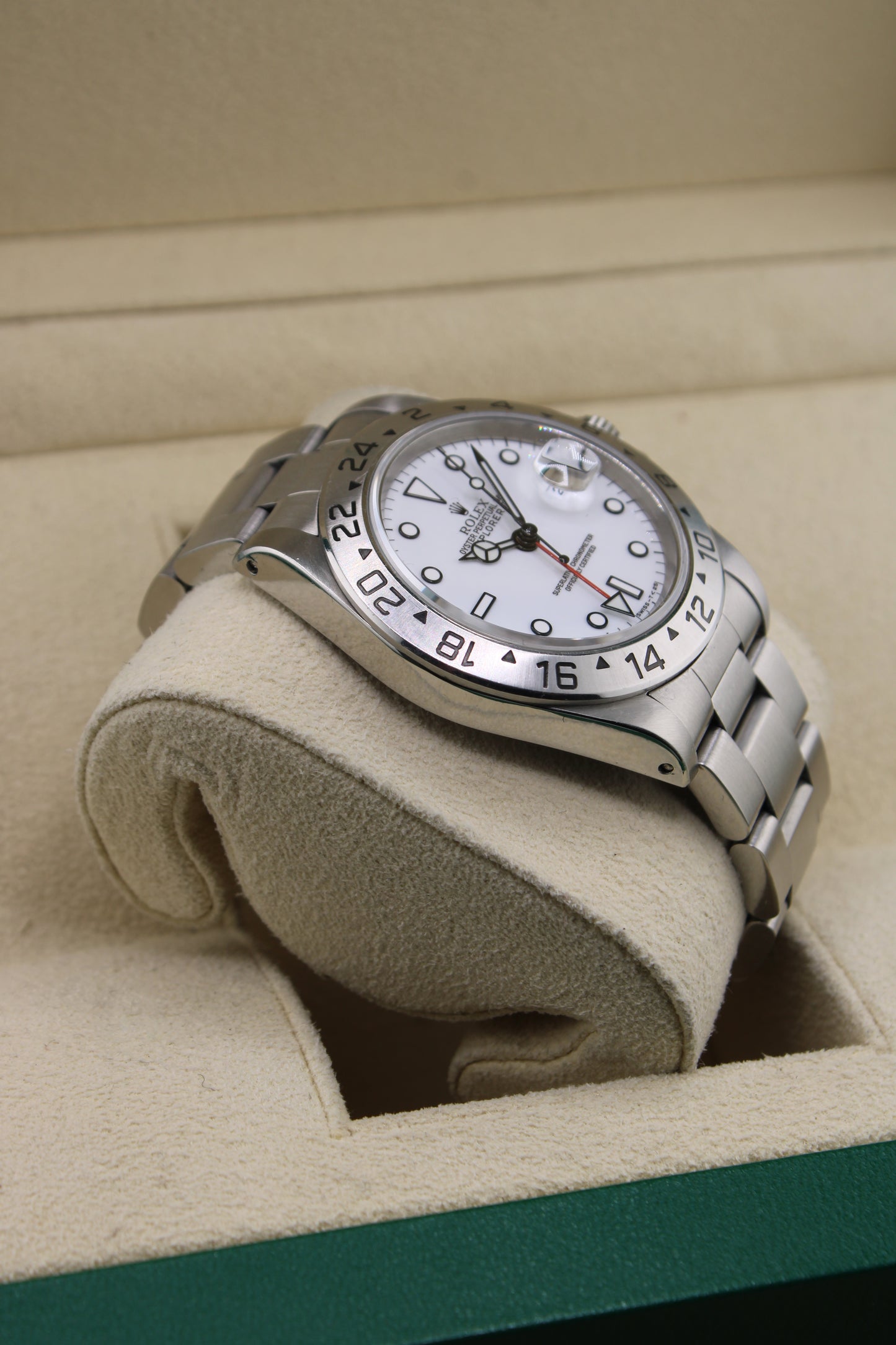 Rolex Explorer II “Polar” 16570