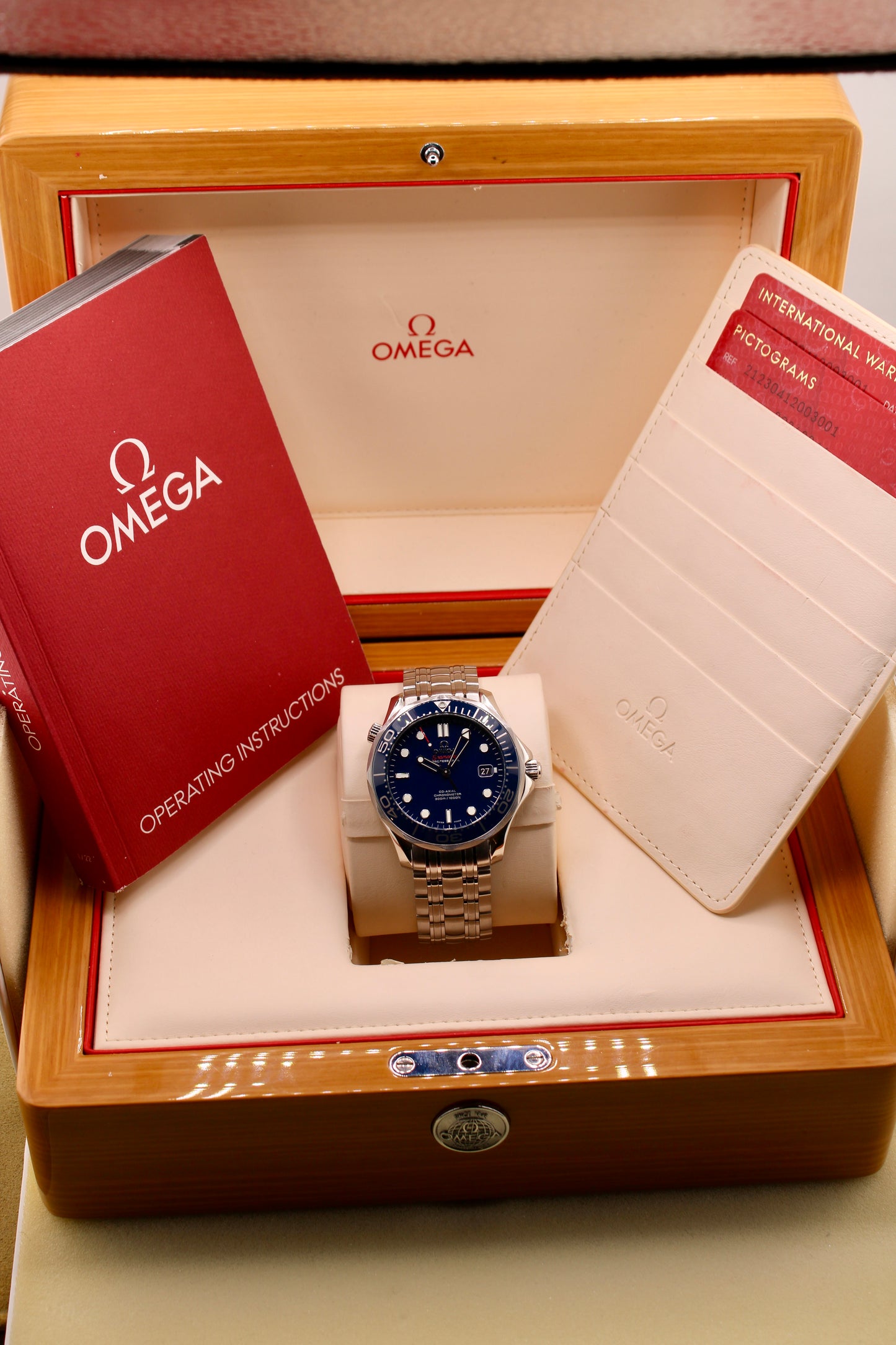 Omega Seamaster Professional 300M 212.30.41.20.03.001