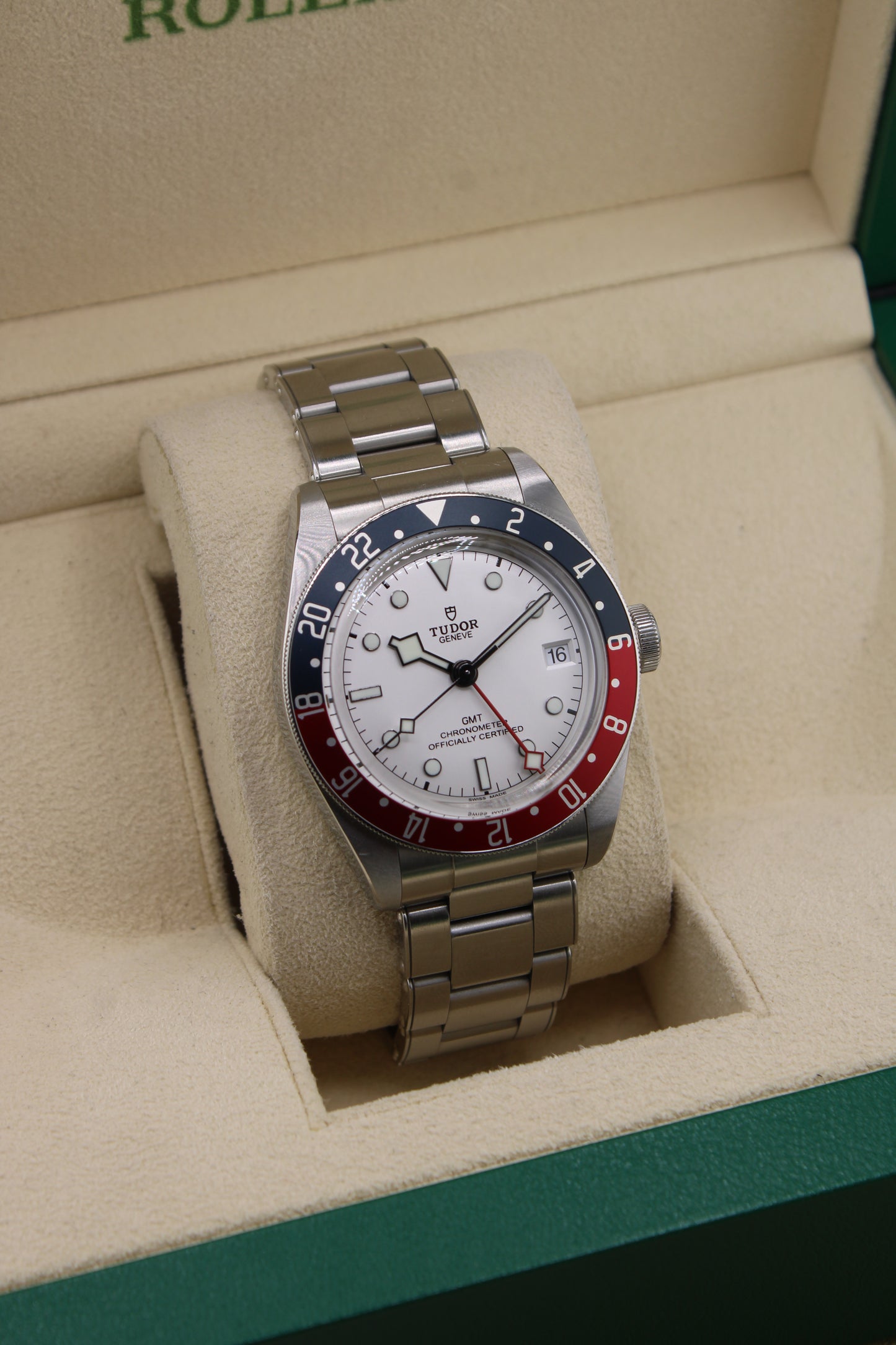 Tudor Black Bay GMT 79830RB Opaline Pepsi