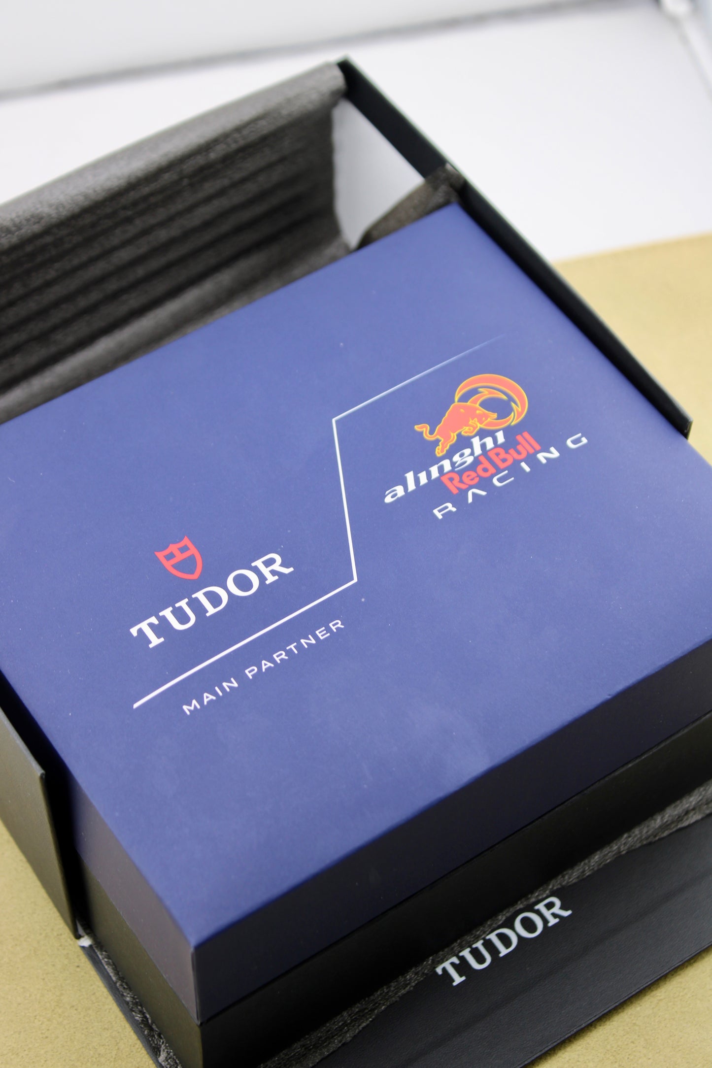 Tudor Pelagos FXD Red Bull Racing 25707KN